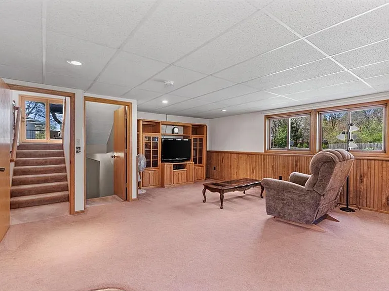 14389 Eveleth Ave — Photo 10