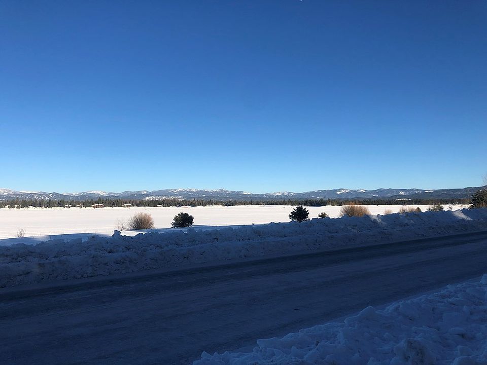 2nd image of 2225 W Mountain Rd