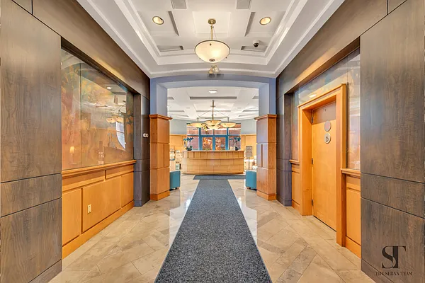 Rented by Compass | media 13