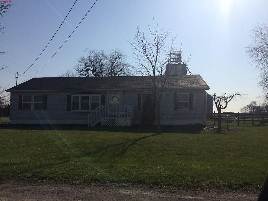 1st image of 683 Parkwood Ave