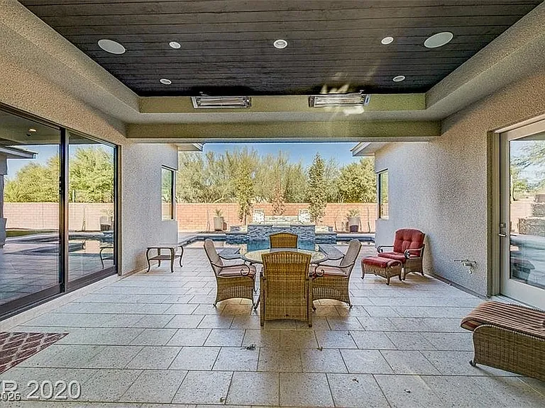 54 Coralwood Dr — Photo 32