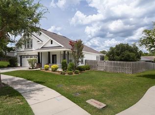 1541 NW 100th Dr, Gainesville, FL 32606