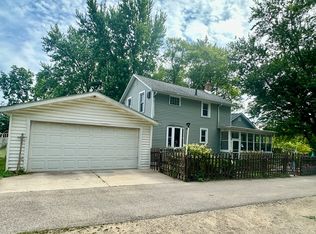 16213 W State Rd, Pecatonica, IL 61063