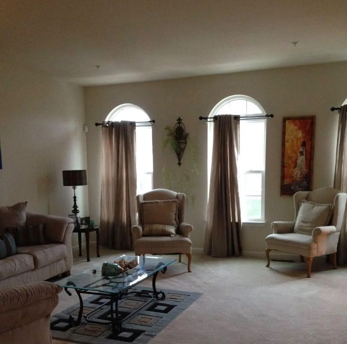 3 bed, 3300 sqft, $4,200 — Photo 4