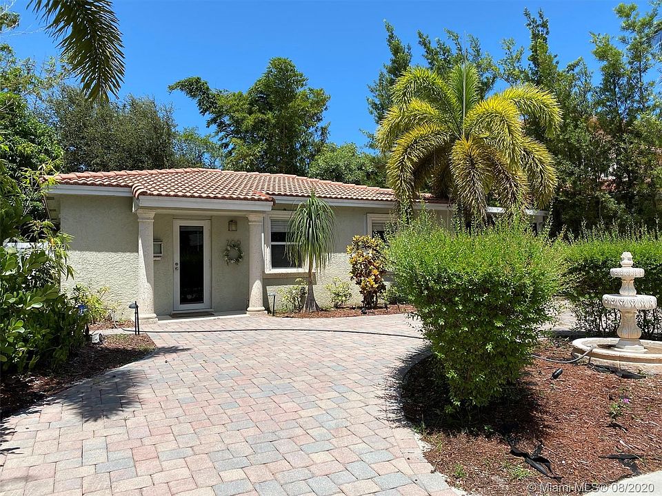 1st image of 707 SW 16th Ct