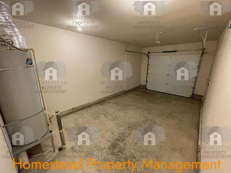 400-468 S Catron St — Photo 21