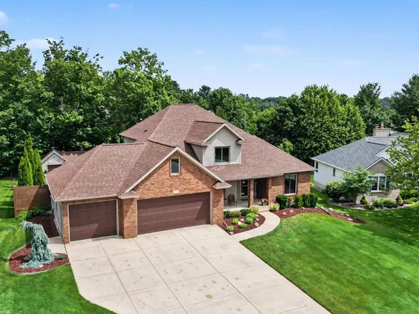 3035 View Point St SW, Jenison, MI 49428
