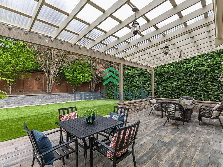 27174 SE 18th Pl — Photo 34