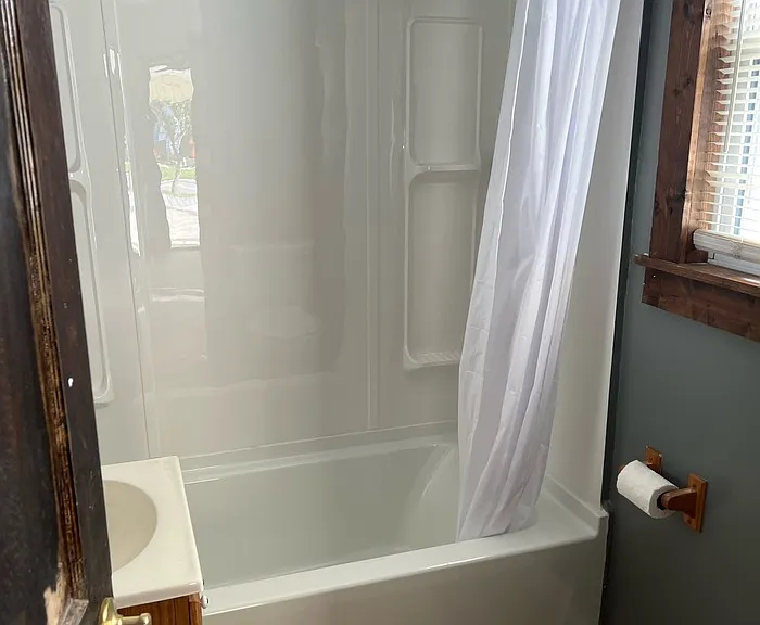 133 S Marietta St — Photo 5