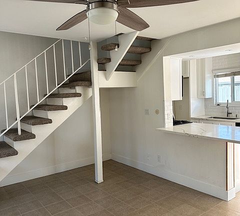 3rd image of 2656 Orange Ave APT B