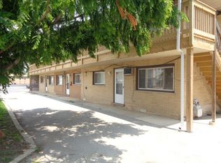 8817 S Roberts Rd APT 5, Hickory Hills, IL 60457