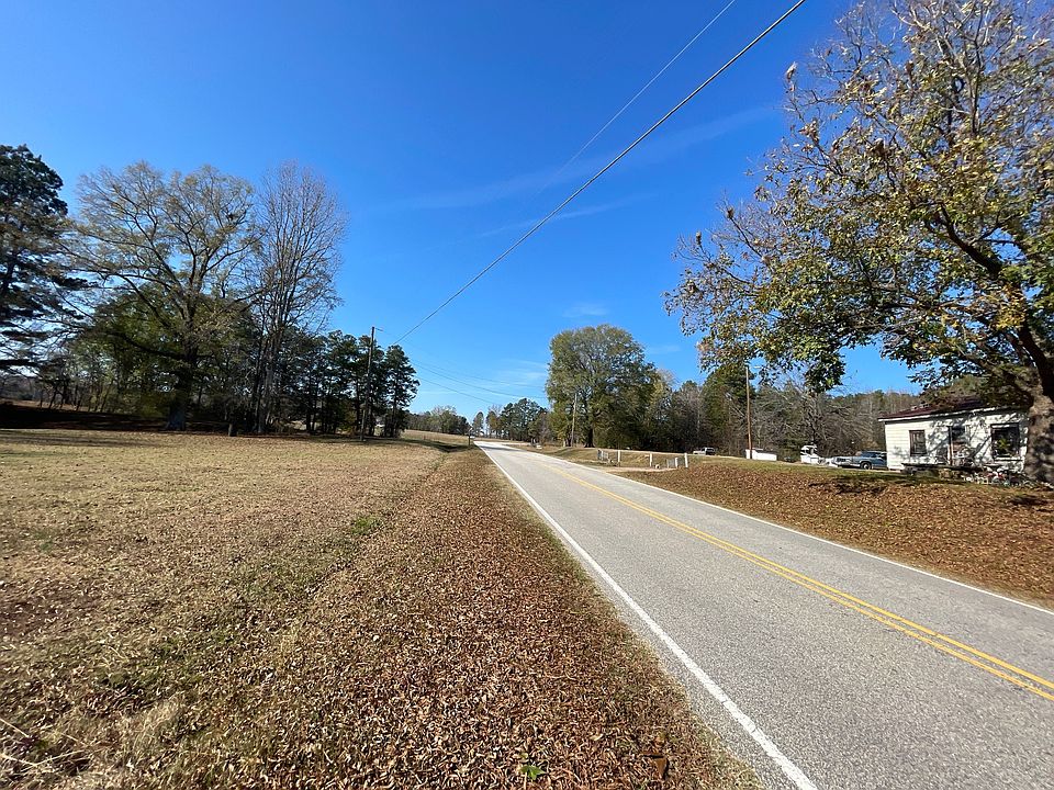 2nd image of 523 Salem Rd