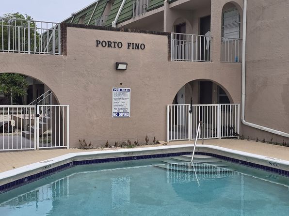 1100 SE 4th Ave APT 4