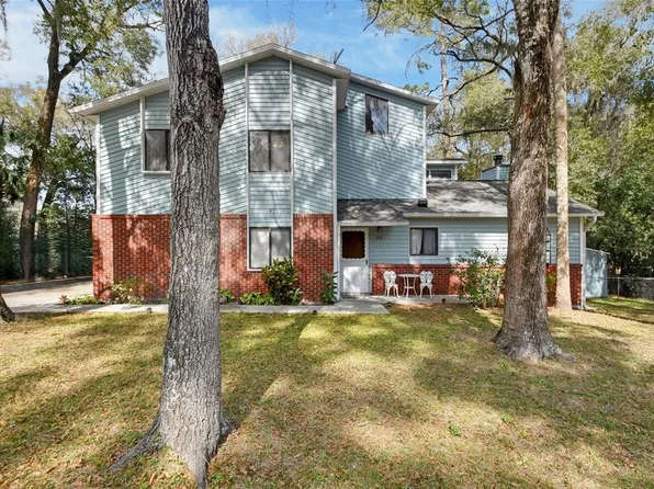 749 E Wisconsin Ave, Orange City, FL 32763