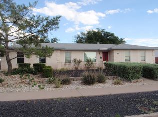10490 Janway Dr, El Paso, TX 79925