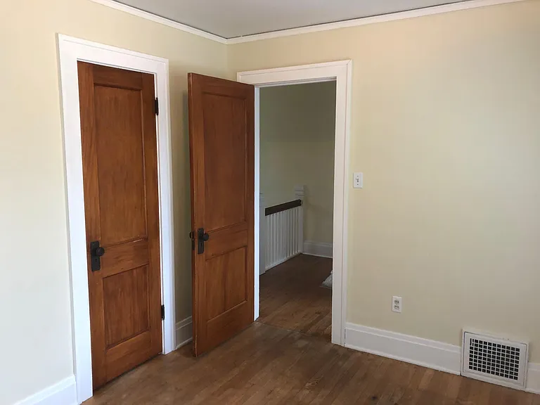 4519 Chamberlain Dr — Photo 11