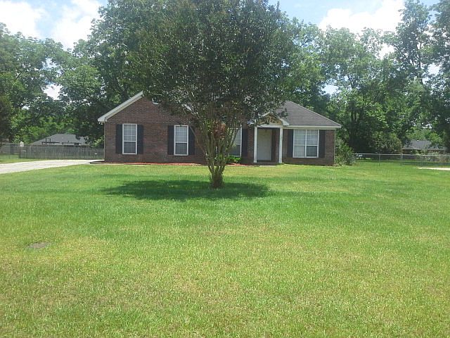 1st image of 127 Paloma Dr