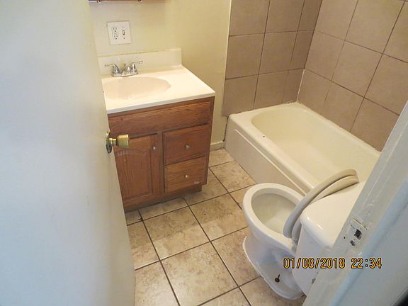 4th image of 815 Prescott St #2