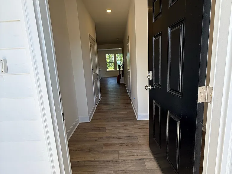 40 Clementine St — Photo 2