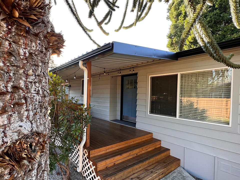 1st image of 4405 337th Pl SE