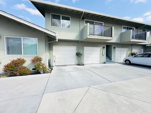 2nd image of 1665 Whitwood Ln APT 3