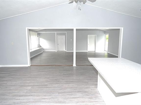 3rd image of 4603 19th Ave W