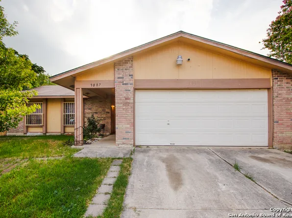 9007 CLIPPER DR, San Antonio, TX 78242