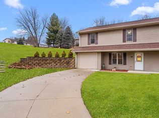 114 Therese Ave, Anamosa, IA 52205