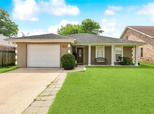 2721 Saint Marie Dr, Meraux, LA 70075