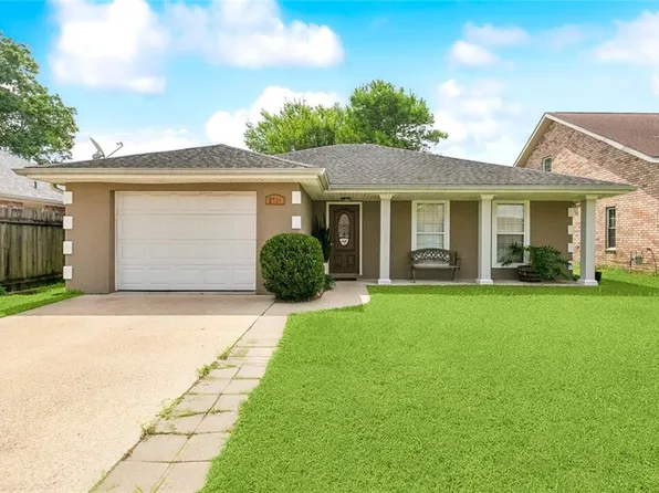2721 Saint Marie Dr, Meraux, LA 70075