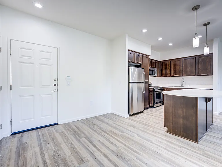 Solterra Ecoluxury Apartments — Photo 30