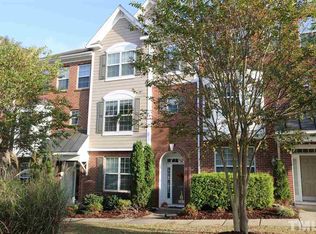 6009 Kentworth Dr, Holly Spring, NC 27540