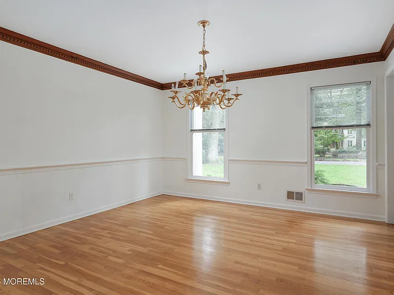 18 Seven Oaks Dr — Photo 11