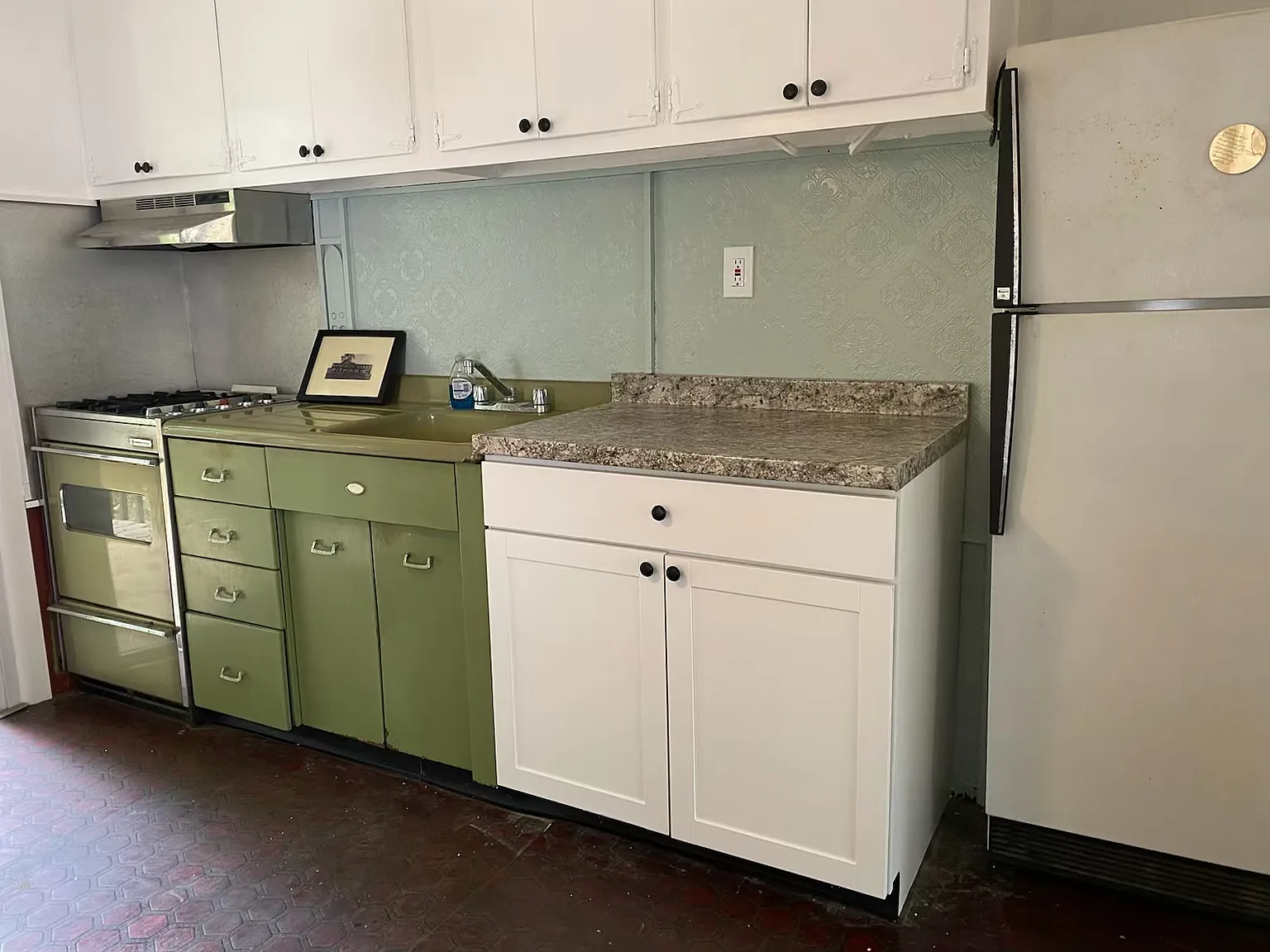 2 bed, 692 sqft, $2,500 — Photo 3