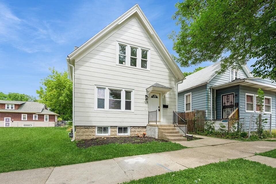 1st image of 128 W Hadley STREET