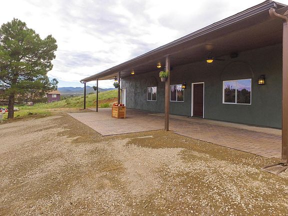 3rd image of 13970 E Quarterhorse Ln