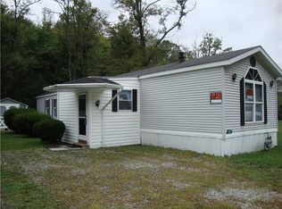 243 Flamingo Dr, Jeannette, PA