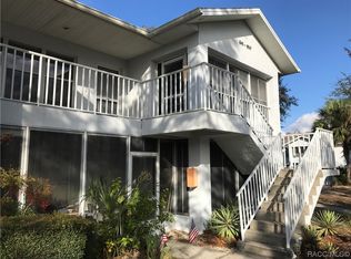 859 SE Mayo Dr, Crystal River, FL 34429