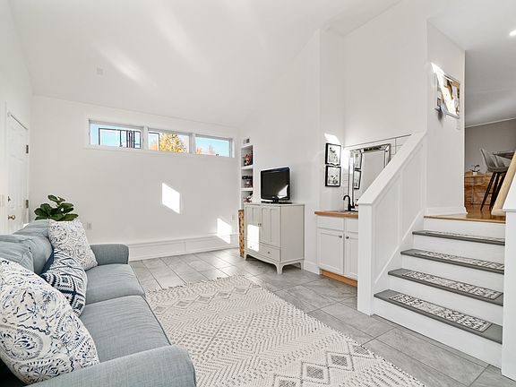 Additional bonus room