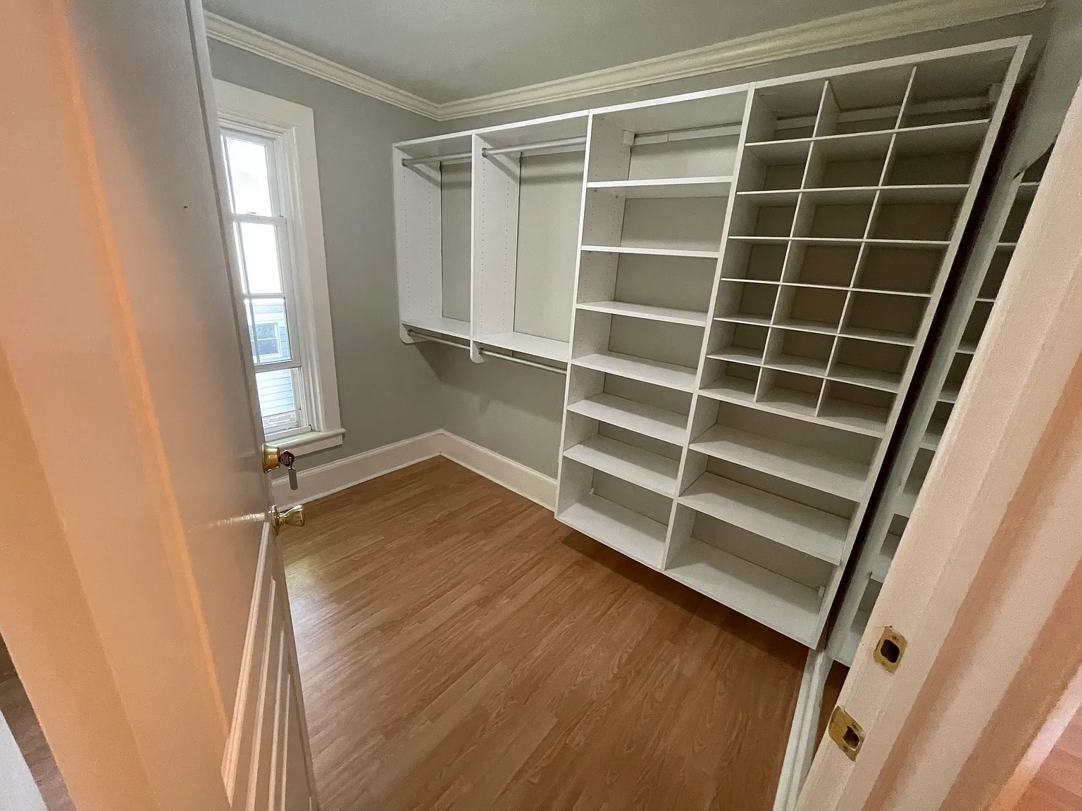 3 bed, 1300 sqft, $2,000 — Photo 1