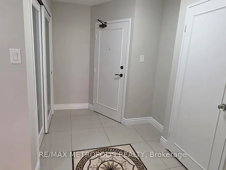 1300 Bloor St #1803 — Photo 13