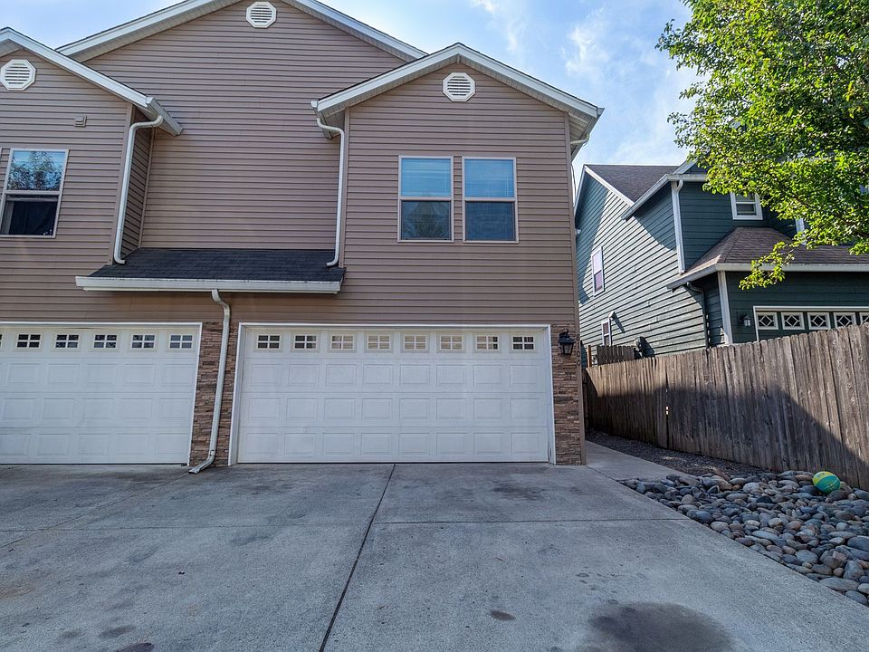 1st image of 8100 NE 36th Ct