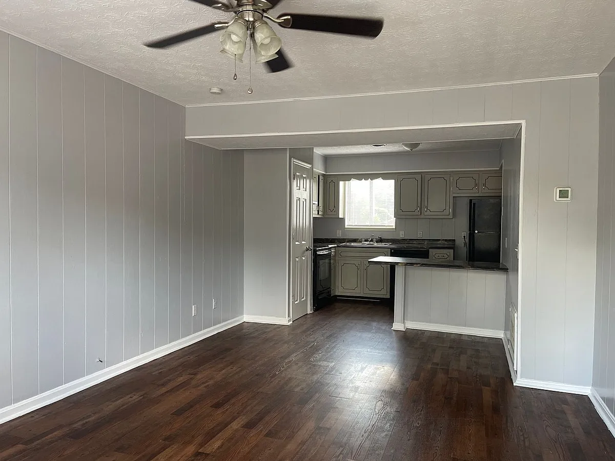 Building Photo - 51 Rockcastle St