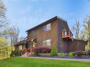 11 Lori Ln, Chester, NY 10918