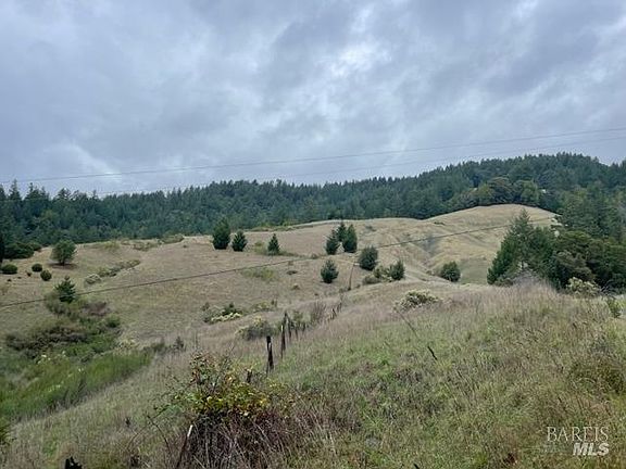 5th image of 561 Bear Pen Road