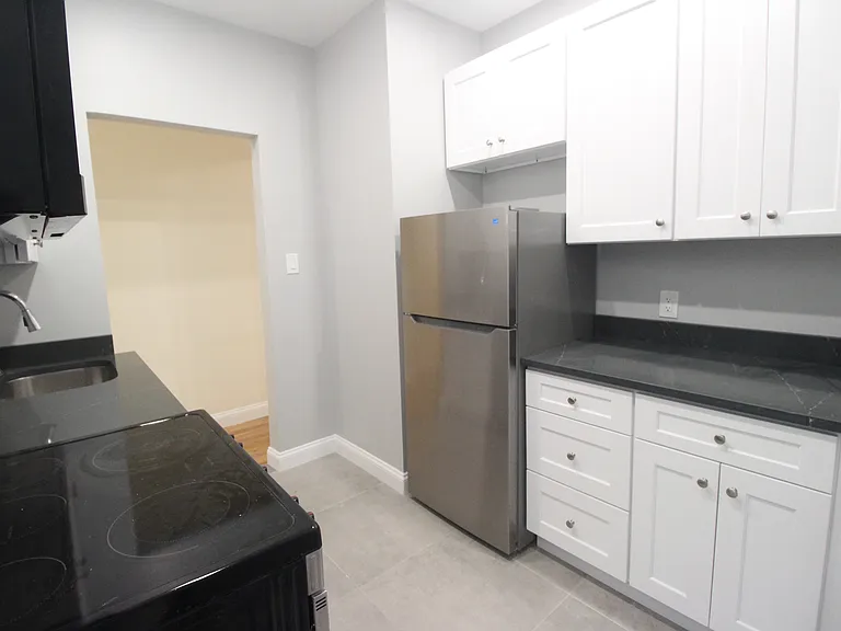 192 Claremont Ave #1D — Photo 12