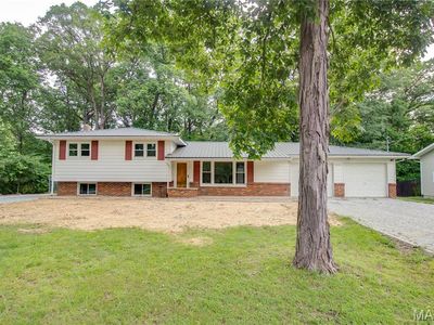 9024 Oakridge Dr, Alton, IL, 62002