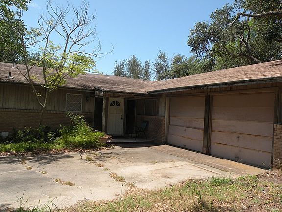 2nd image of 1301 Shadyside Dr