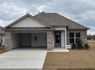 10440 Highcrest Dr, Denham Springs, LA 70706