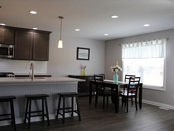 5th image of 6923 Torrey Pine Ct